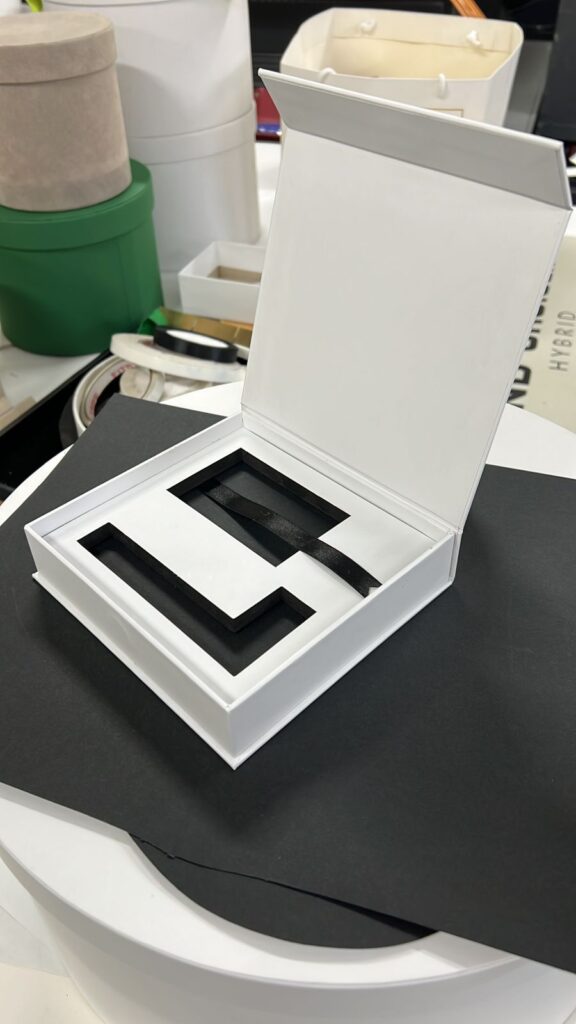 Customized Corporate Gifts Abu Dhabi